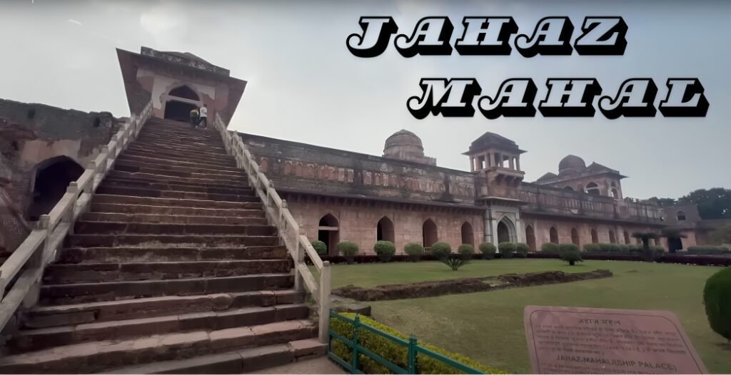 Jahaz Mahal (Ship Palace)