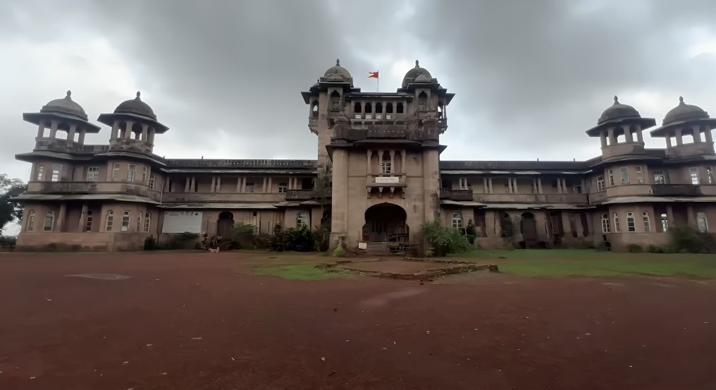 Jai Vilas Palace