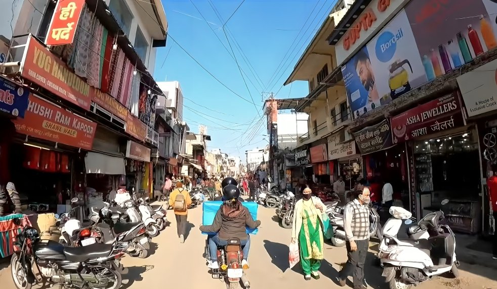 Paltan Bazar